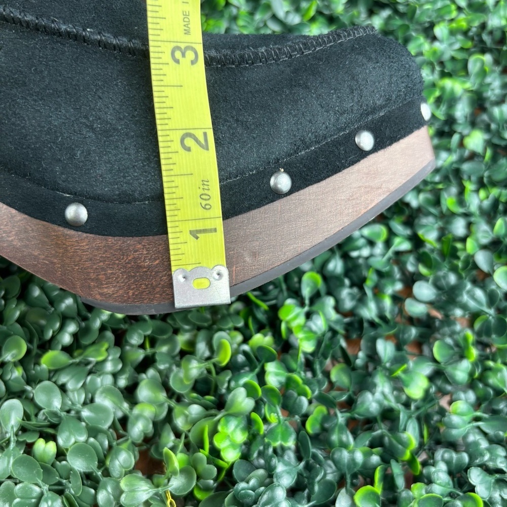UGG KOURI SUEDE SHEEPSKIN CLOG BLACK BOOTS SIZE 9 Woman - Picture 11 of 12